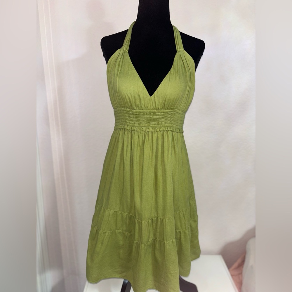 BCBG Green halter neck dress with ruffles M #summerdress